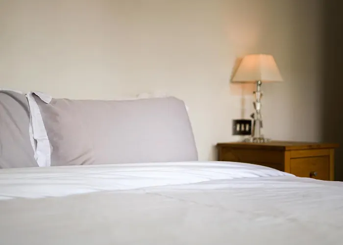 Central 1-Bed Apartment In Inverness Sleeps 4