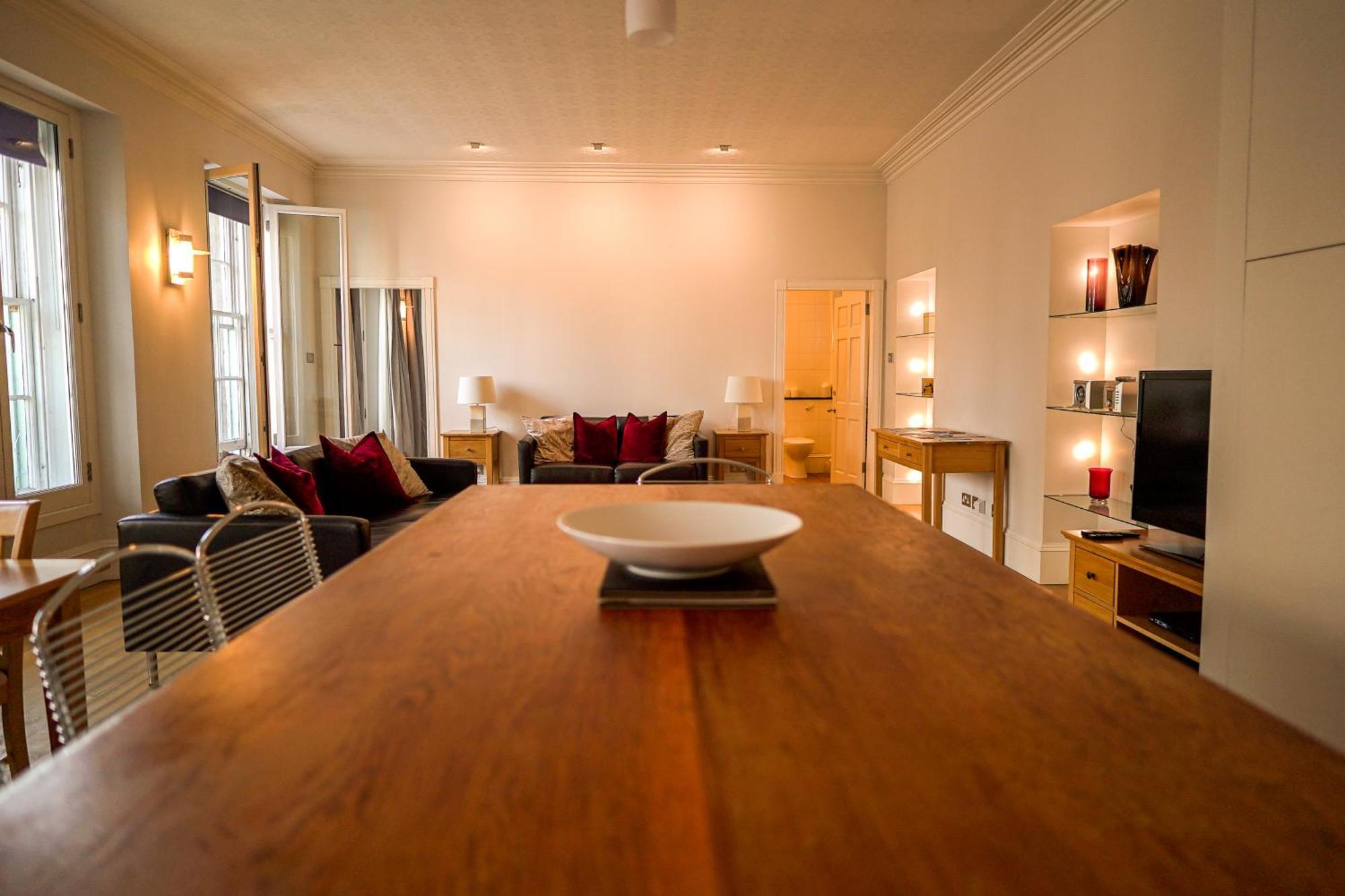 Apartment Centrally Located 1-bed In