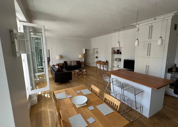 Centrally Located 1-Bed Apartment In Inverness