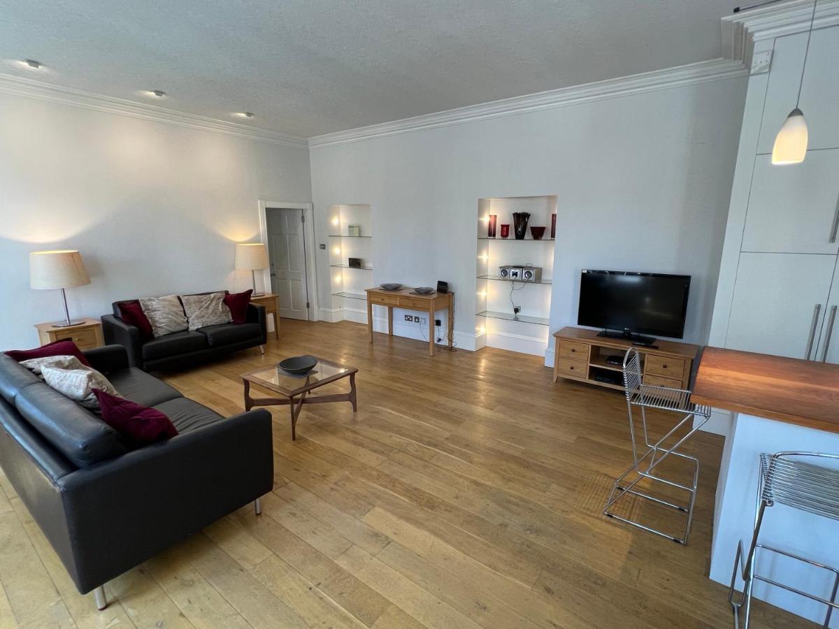 Centrally Located 1-bed In