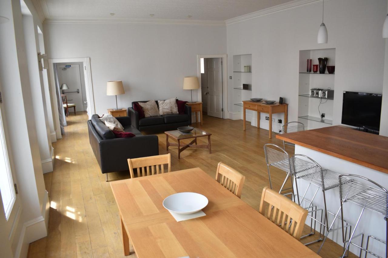 Centrally Located 1-bed In * Inverness